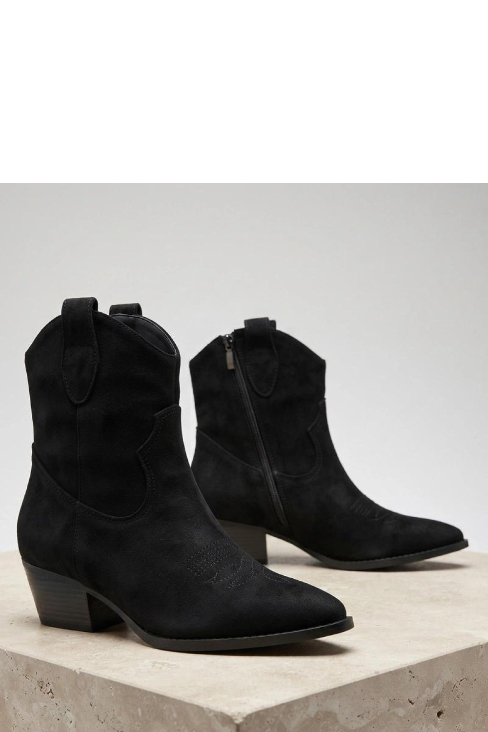 Stiefeletten mit Absatz model 232172 Solea