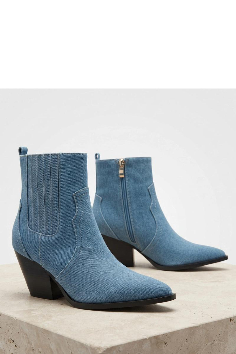 Stiefeletten mit Absatz model 232175 Solea