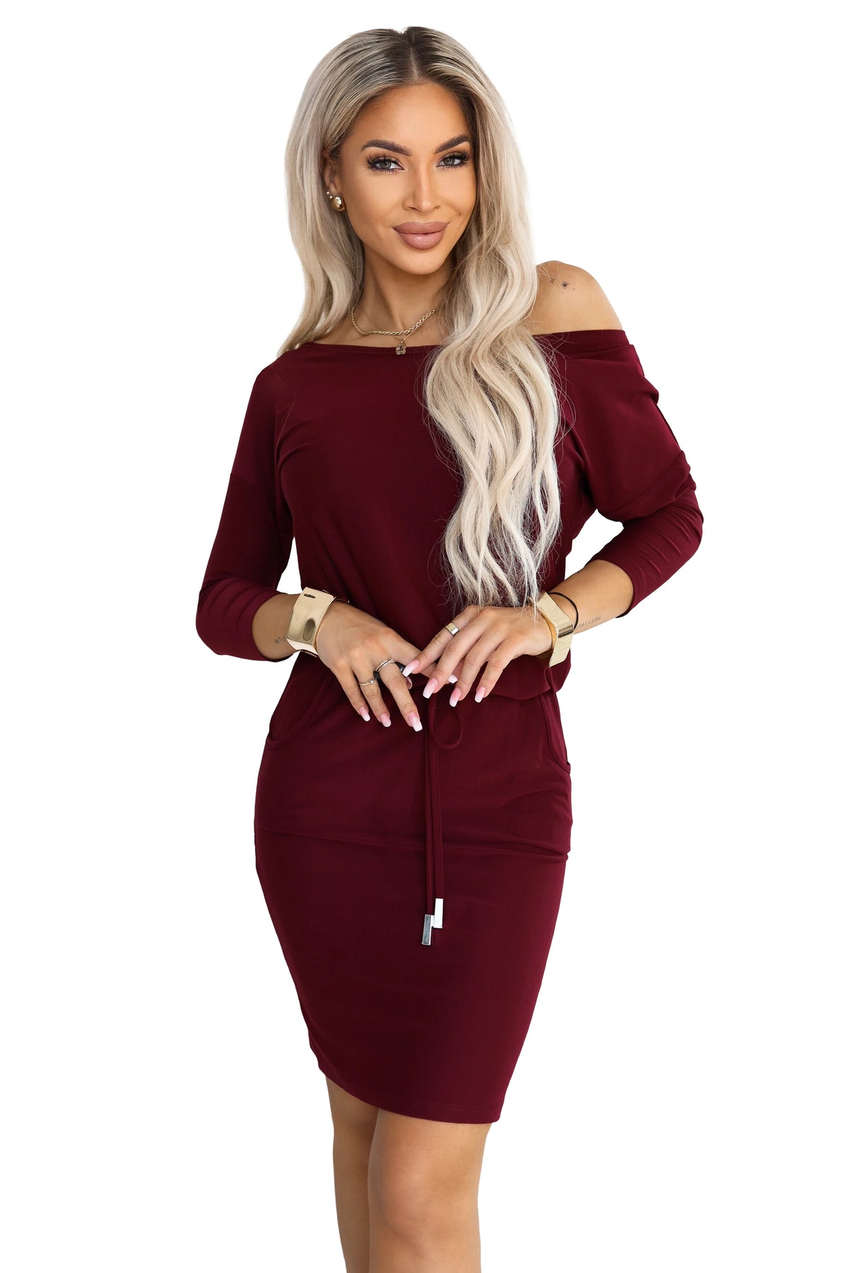 13-174 Sportliches Midikleid mit Taschen und Bindegürtel in der Taille