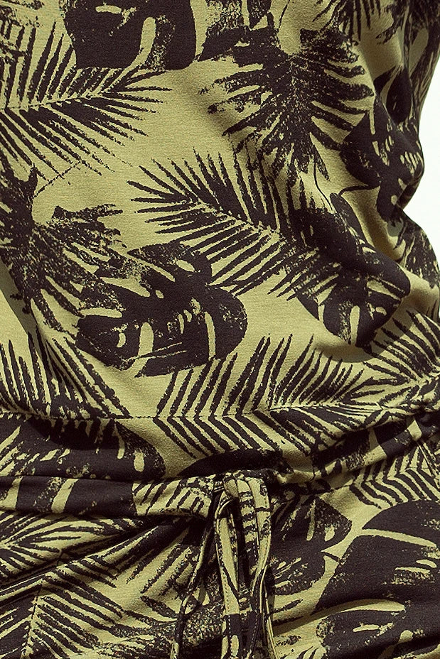 13-85 Sportliches Kleid - runde Blätter + KHAKI