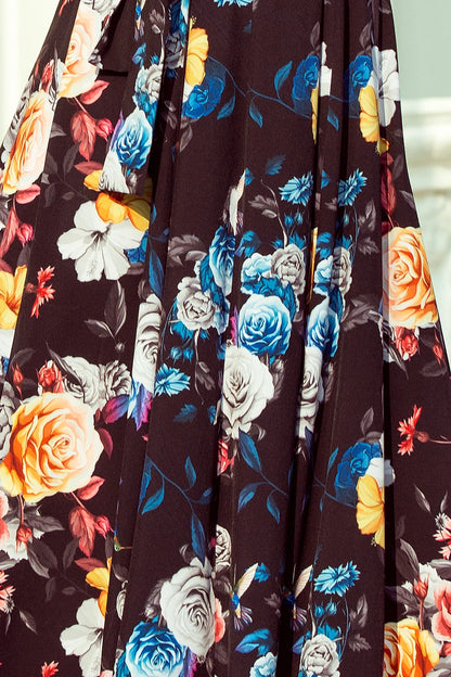 194-3 Langes Kleid mit Rüschen - schwarz + bunte Blumen