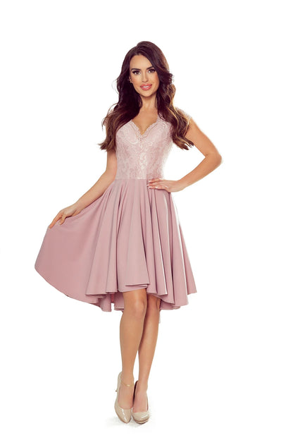 300-1 PATRICIA - Kleid mit längerem Rücken mit Spitzenausschnitt - puderrosa