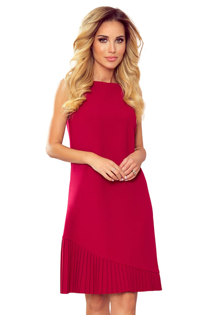 308-2 KARINE - trapezförmiges Kleid mit asymmetrischer Falte