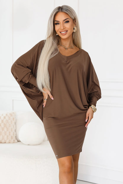 402-11 Bequemes Fledermauskleid mit langem Ärmel - Milchschokolade