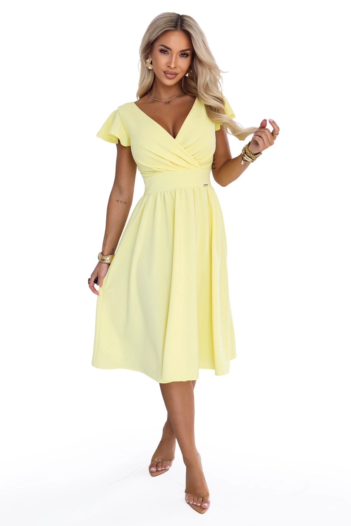 425-18 MATILDE Kleid mit Ausschnitt und kurzem Ärmel - buttergelb
