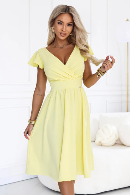 425-18 MATILDE Kleid mit Ausschnitt und kurzem Ärmel - buttergelb