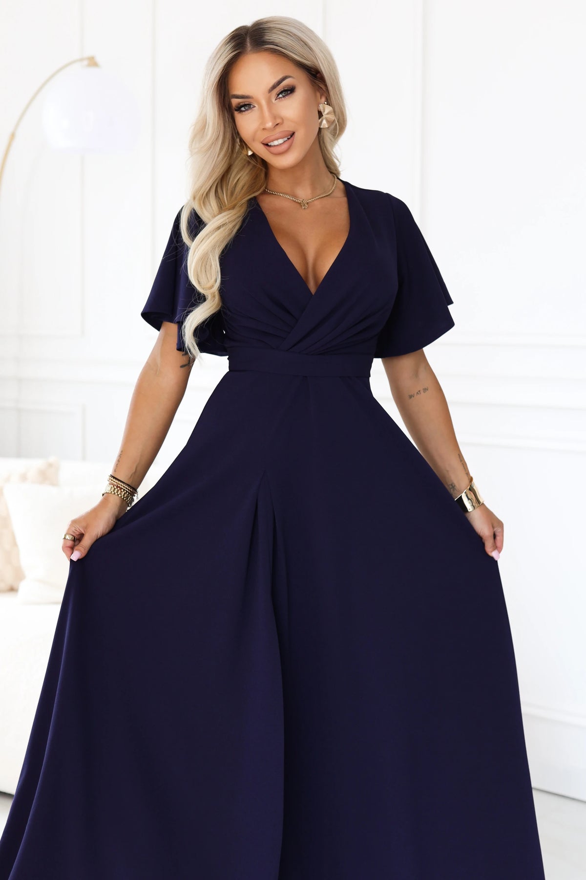 581-9 JENNIFER Langes Kleid mit Beinschlitz, Ärmel und Ausschnitt - marineblau