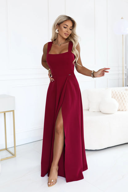 633-6 AURELIA Langes Kleid mit Beinschlitz und quadratischem Ausschnitt - bordeauxrot