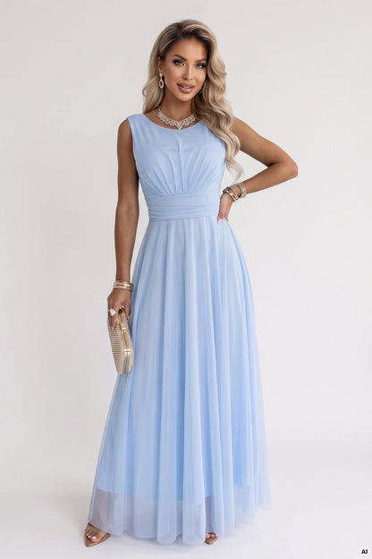 678-1 ELIRA Langes Tüll-Maxi-Kleid mit rundem Ausschnitt - Hellblau