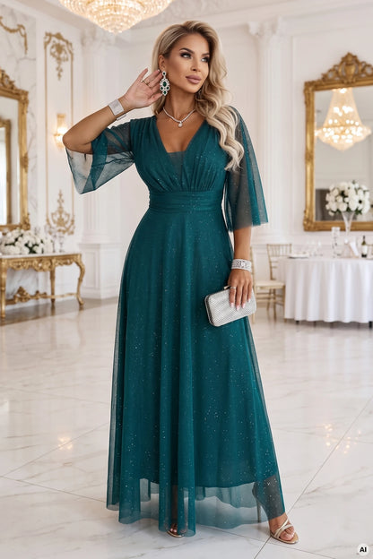 682-1 SOLENNE Langes schimmerndes Kleid mit Ausschnitt und Ärmel - meergrün