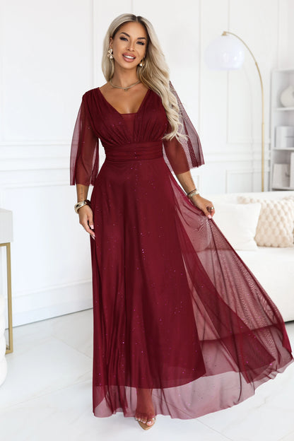 682-3 SOLENNE Langes schimmerndes Kleid mit Ausschnitt und Ärmel - dunkelbordeaux