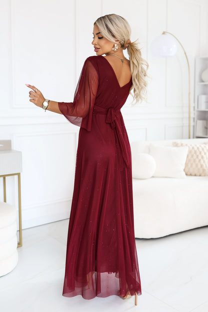 682-3 SOLENNE Langes schimmerndes Kleid mit Ausschnitt und Ärmel - dunkelbordeaux