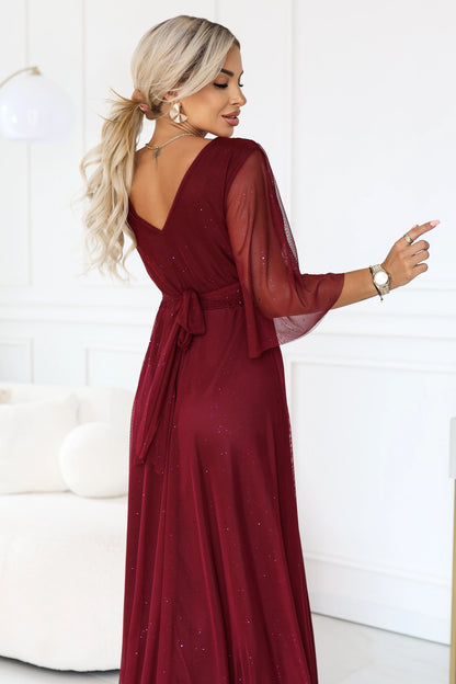682-3 SOLENNE Langes schimmerndes Kleid mit Ausschnitt und Ärmel - dunkelbordeaux