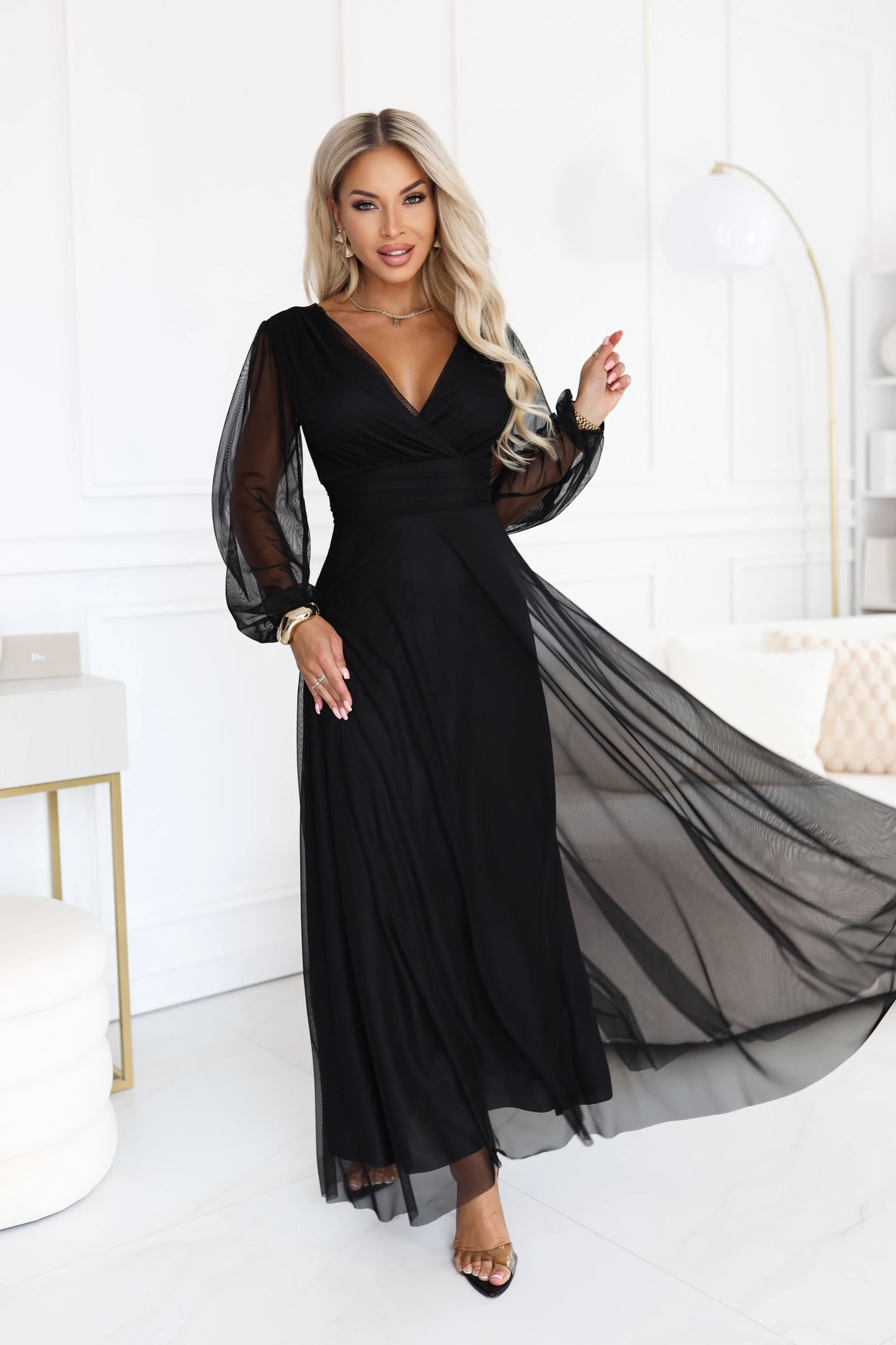 684-4 NERISSA Elegantes Tüll-Maxikleid mit Wickelausschnitt