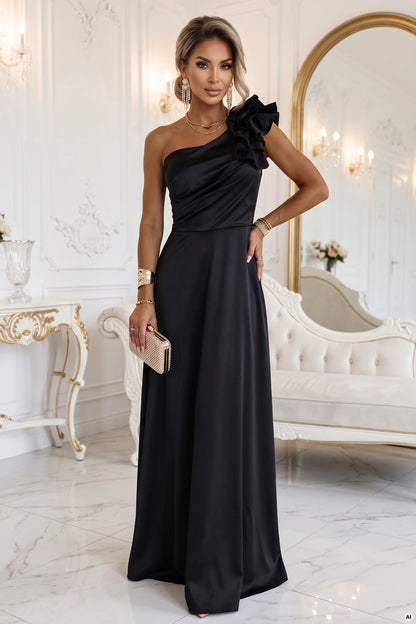 685-1 Satin-Abend-Maxikleid mit einer Schulter und dekorativem Volant