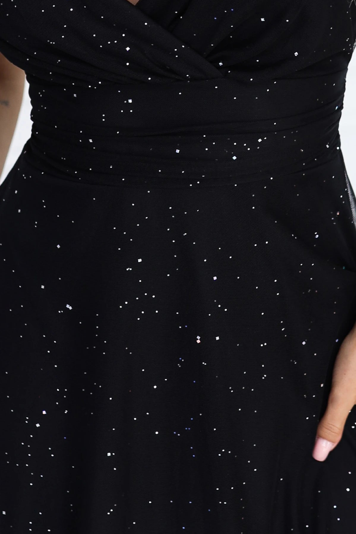 686-3 MIRELLA Langes Abendkleid mit Glitzertüll und V-Ausschnitt