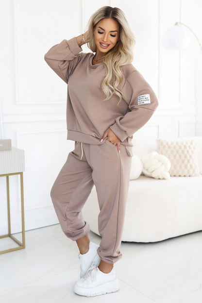 689-1 Damen-Jogginganzug mit Oversize-Sweatshirt und Hose mit Bindeband - Cappuccino