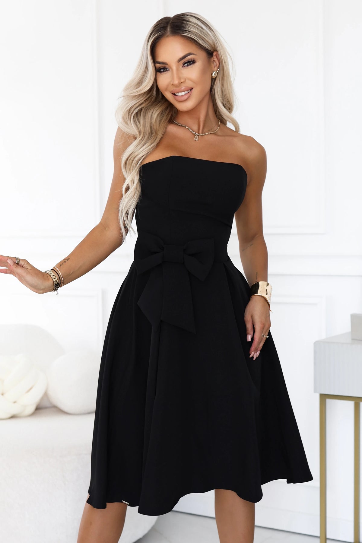 692-1 NAYA Elegantes trägerloses Korsett-Midikleid mit Schleife