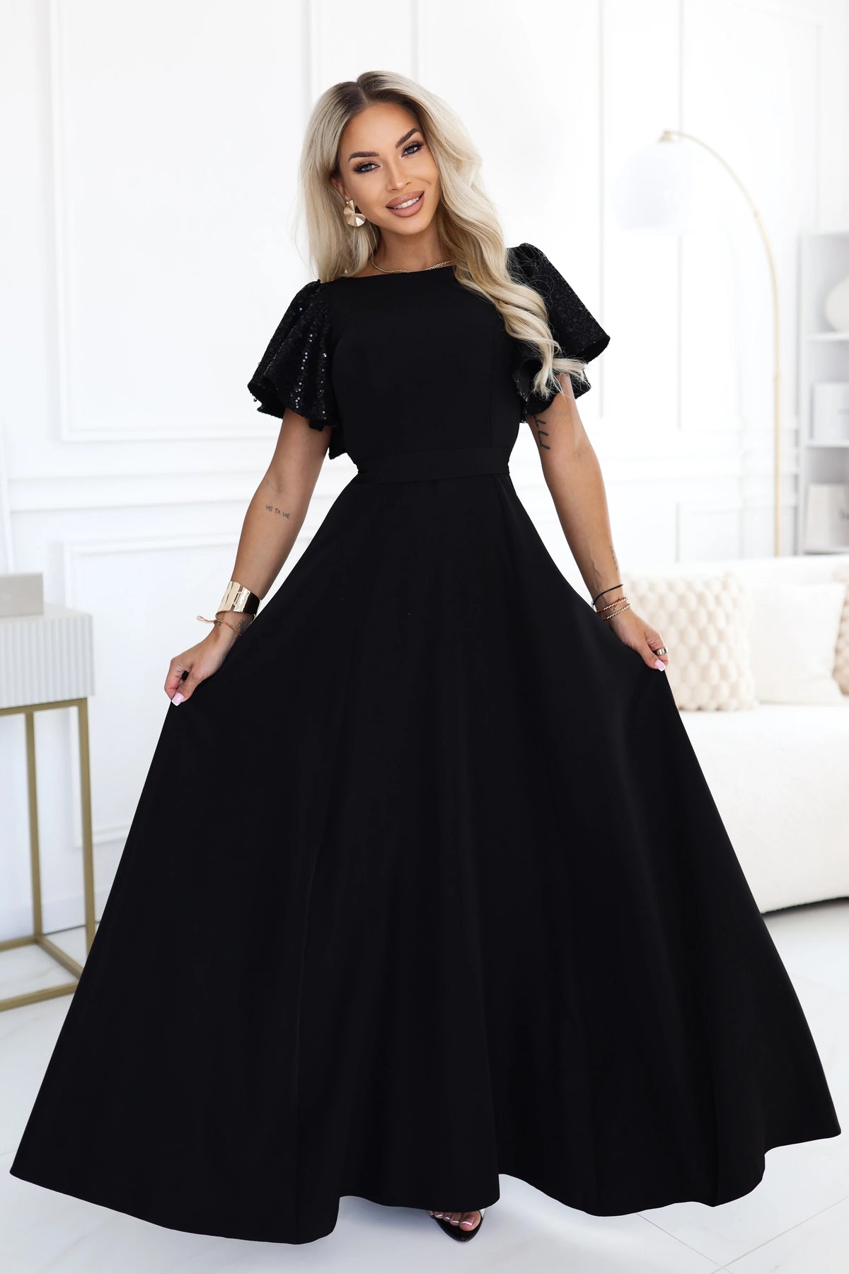 694-1 MIRELLA Elegantes ausgestelltes Maxikleid mit Pailletten-Ärmeln