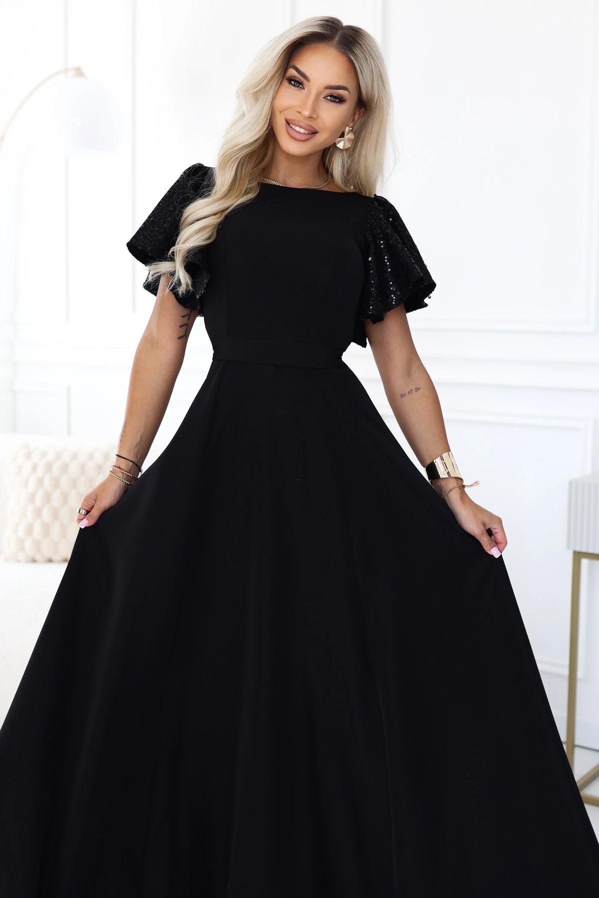 694-1 MIRELLA Elegantes ausgestelltes Maxikleid mit Pailletten-Ärmeln