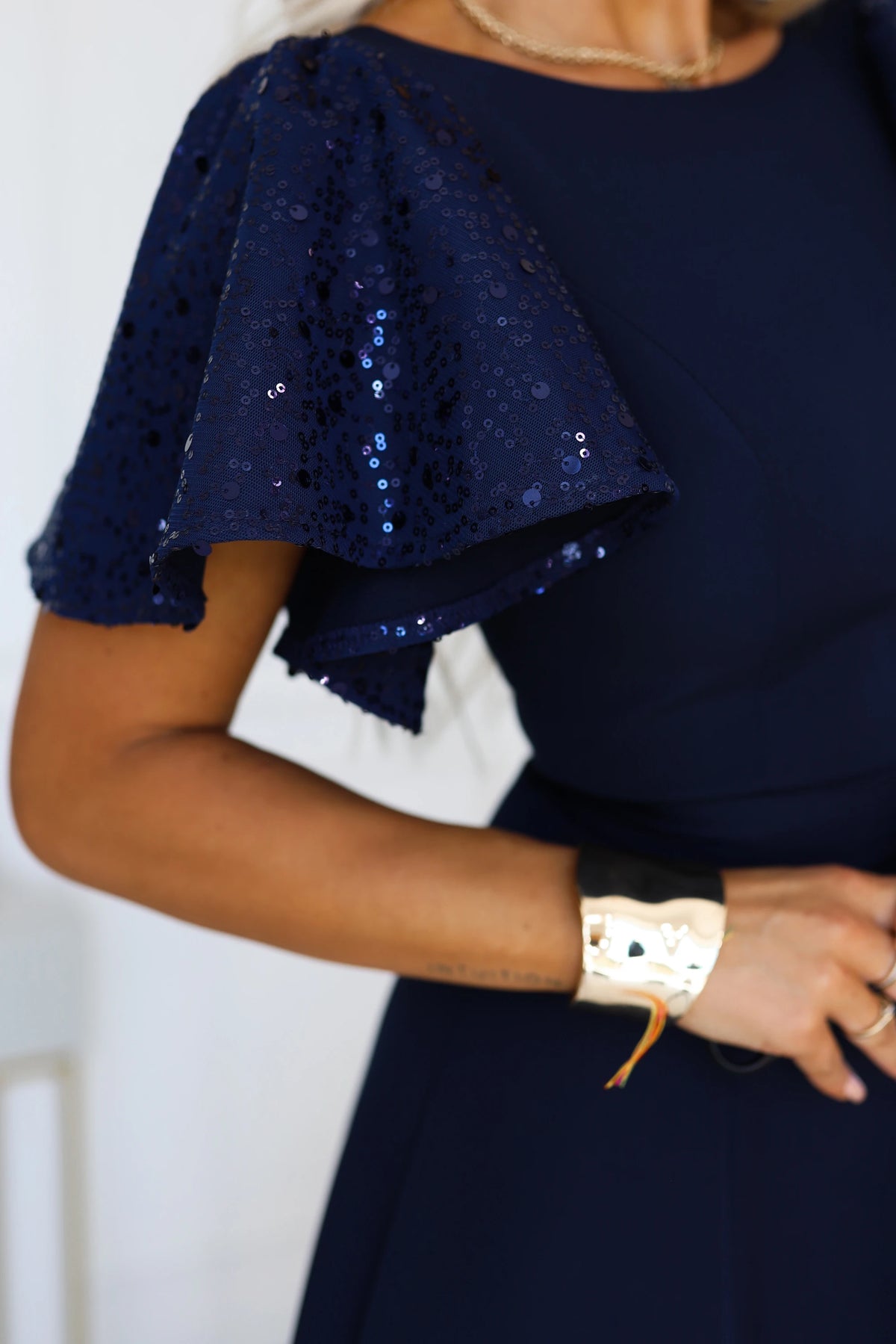 694-4 MIRELLA Elegantes ausgestelltes Maxikleid mit Pailletten-Ärmeln - marineblau