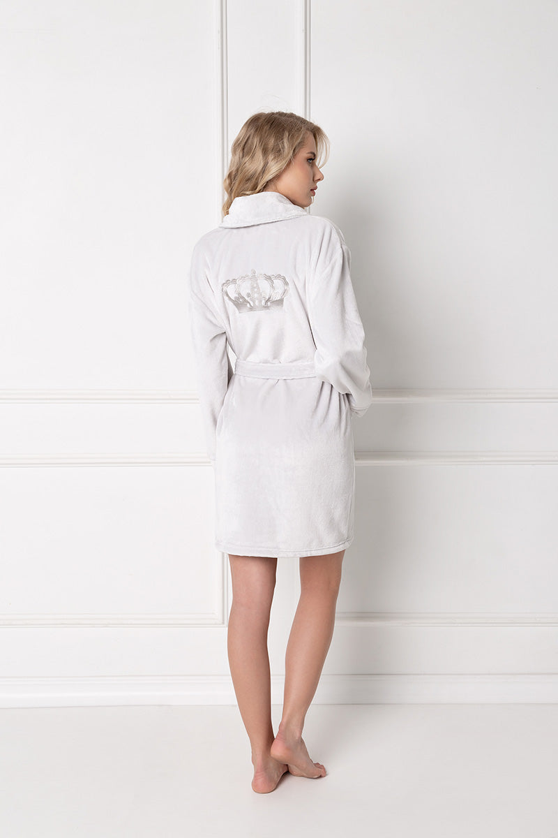 Dressing gown model 136979 Aruelle