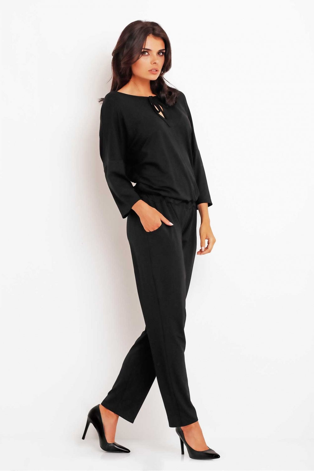 Overall model 140015 awama