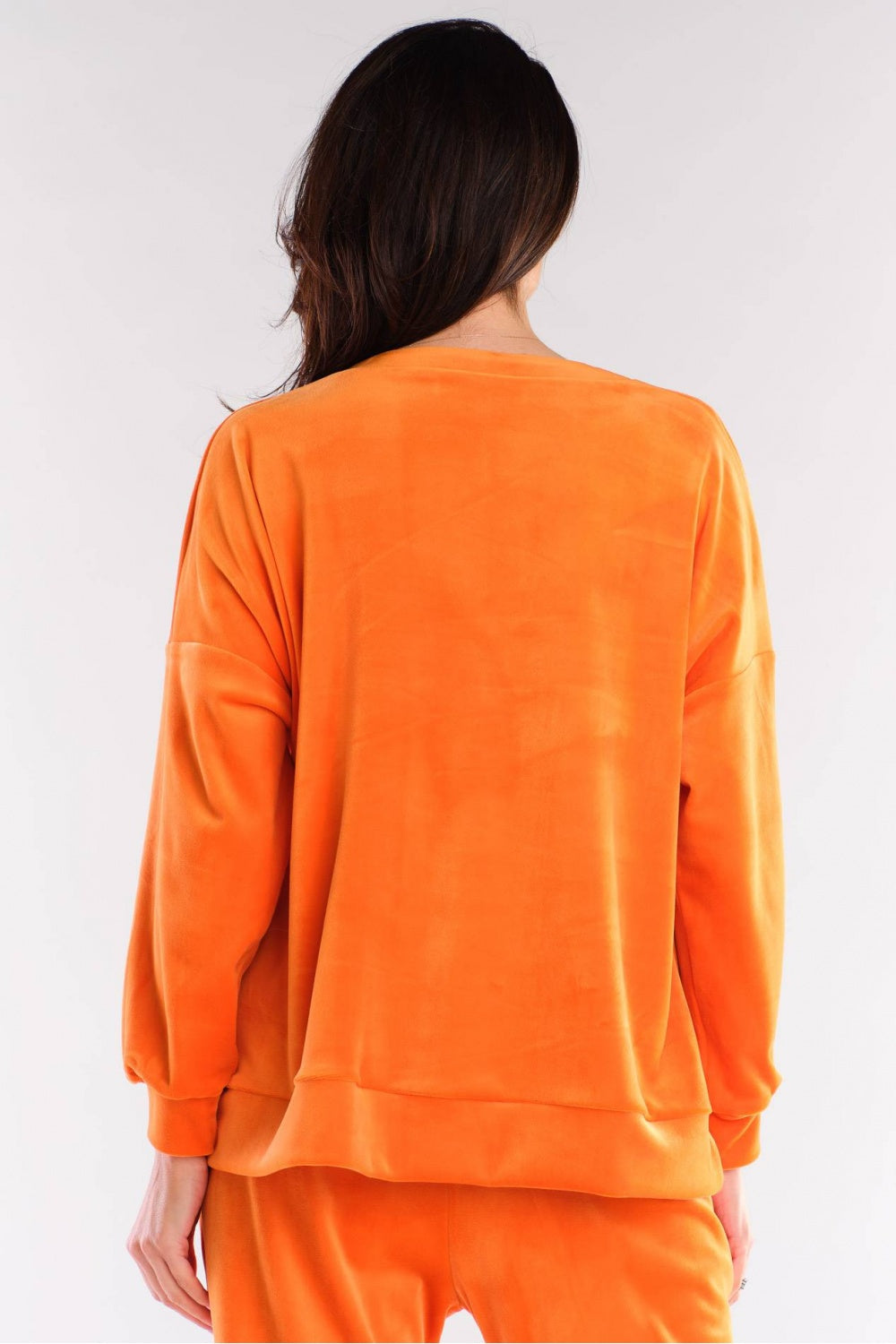 Sweater model 155477 awama
