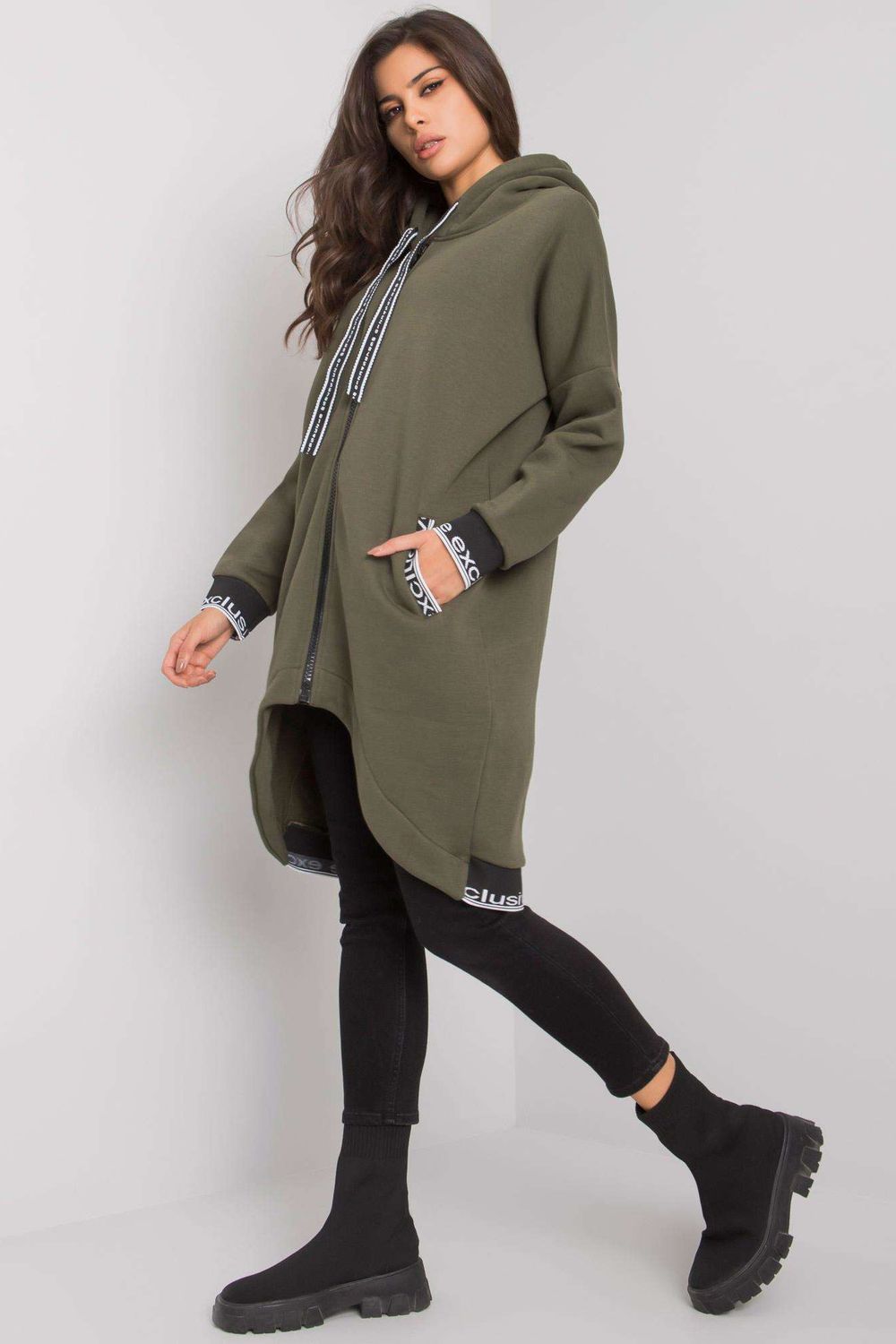 Sweater model 159854 Relevance