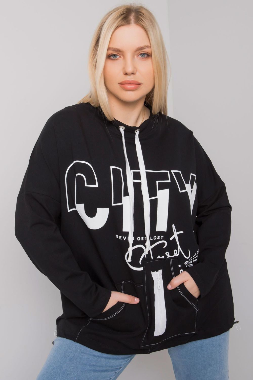 Sweater model 160038 Relevance
