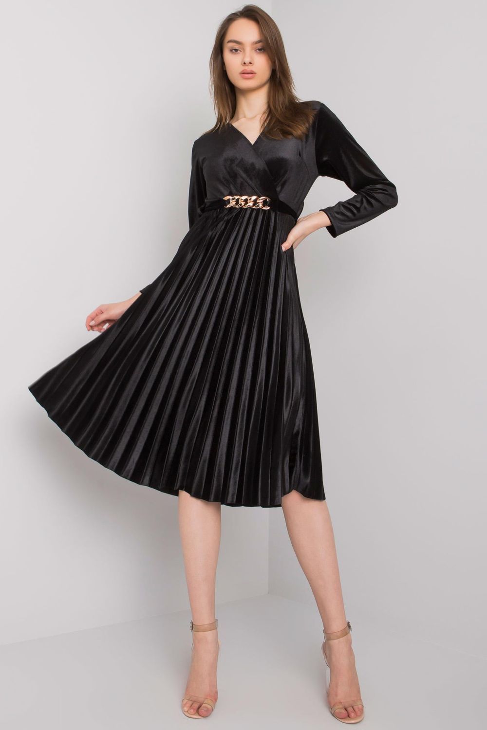 Evening gown model 160395 Italy Moda