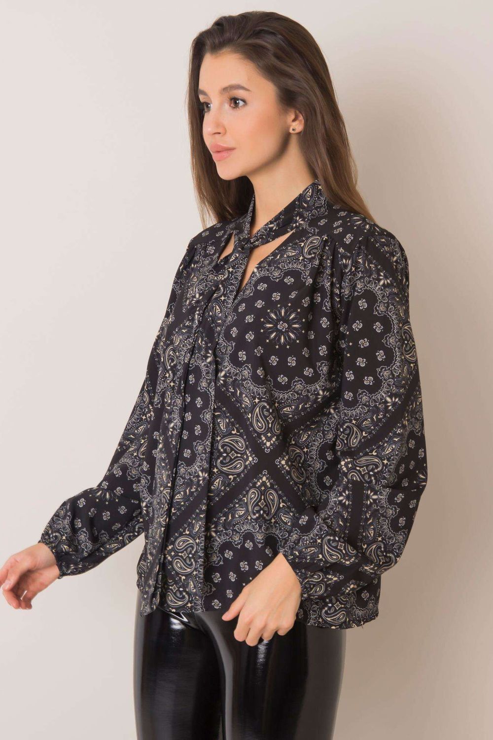 Bluse model 160624 Italy Moda