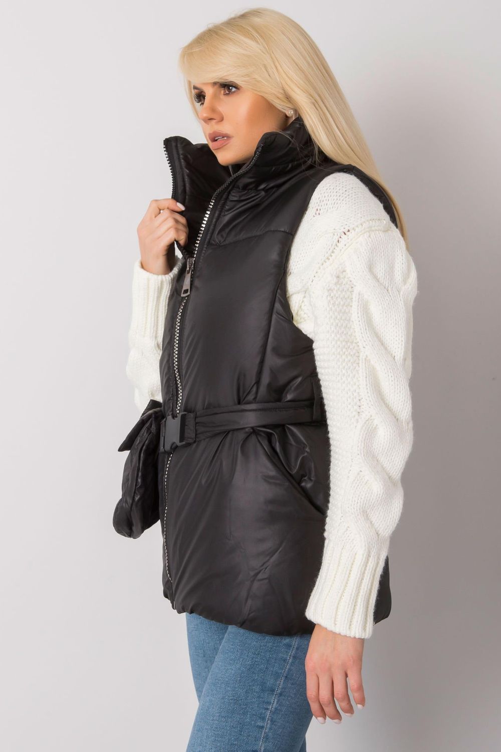 Vest model 160780 Ex Moda