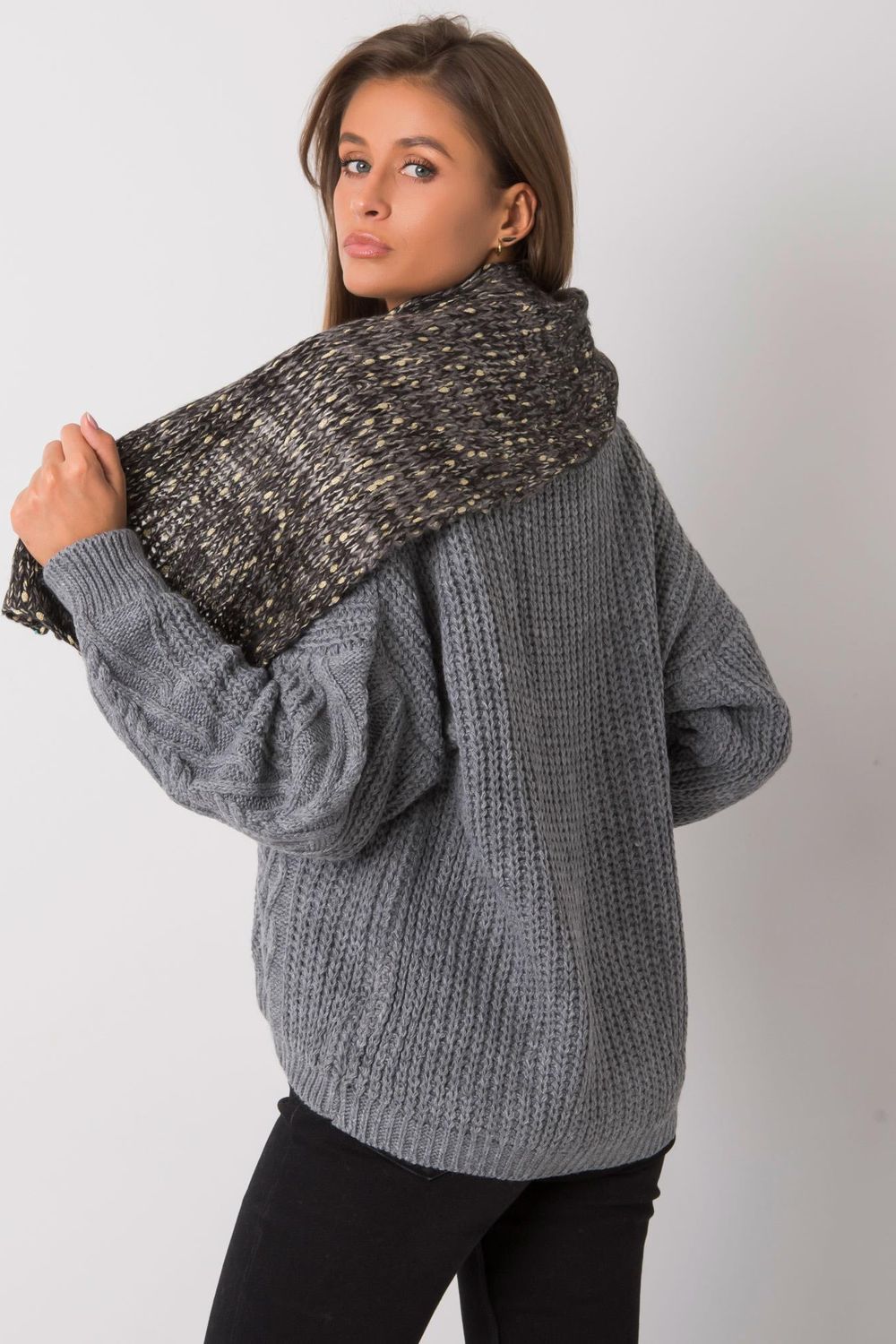 Scarf model 161164 AT