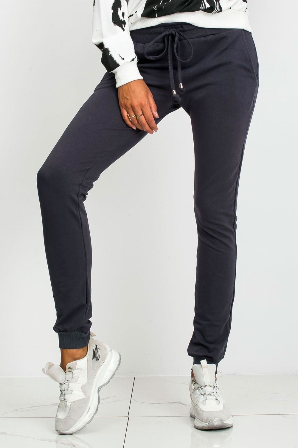 Tracksuit pants model 161326 BFG