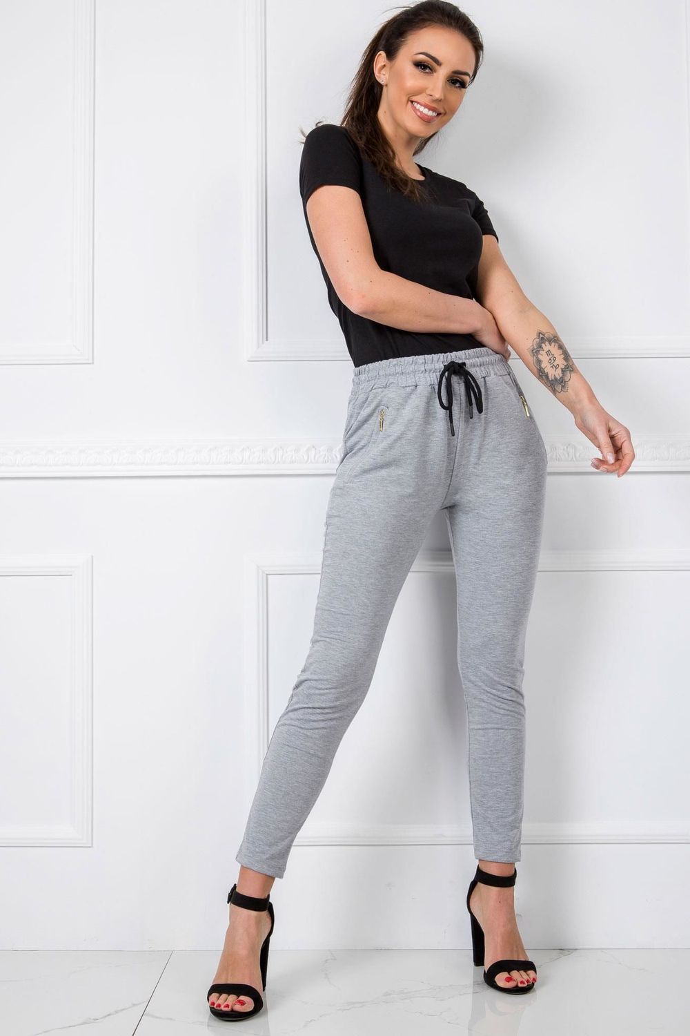 Sportanzug Hosen model 166219 BFG