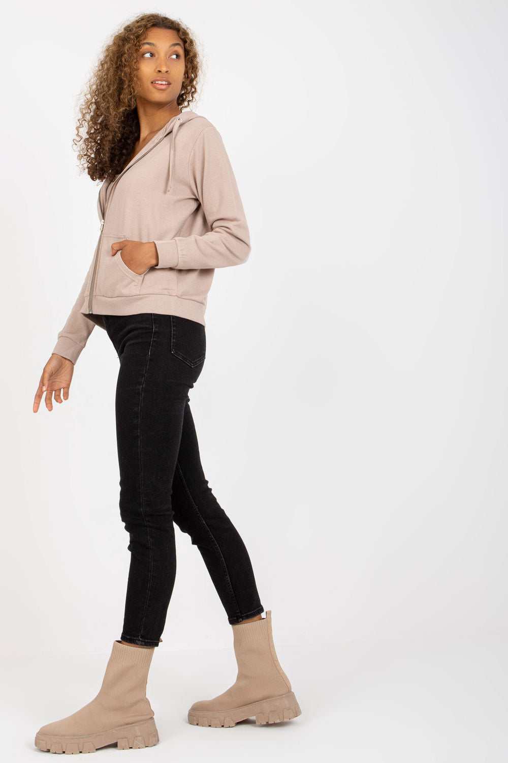 Sweater model 169714 BFG
