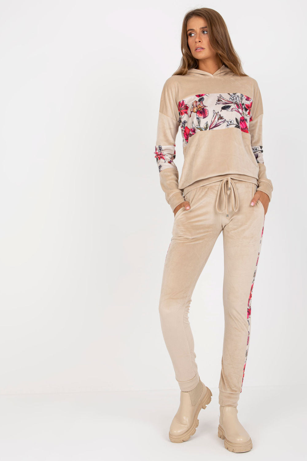 Set Model 170348 Rue Paris