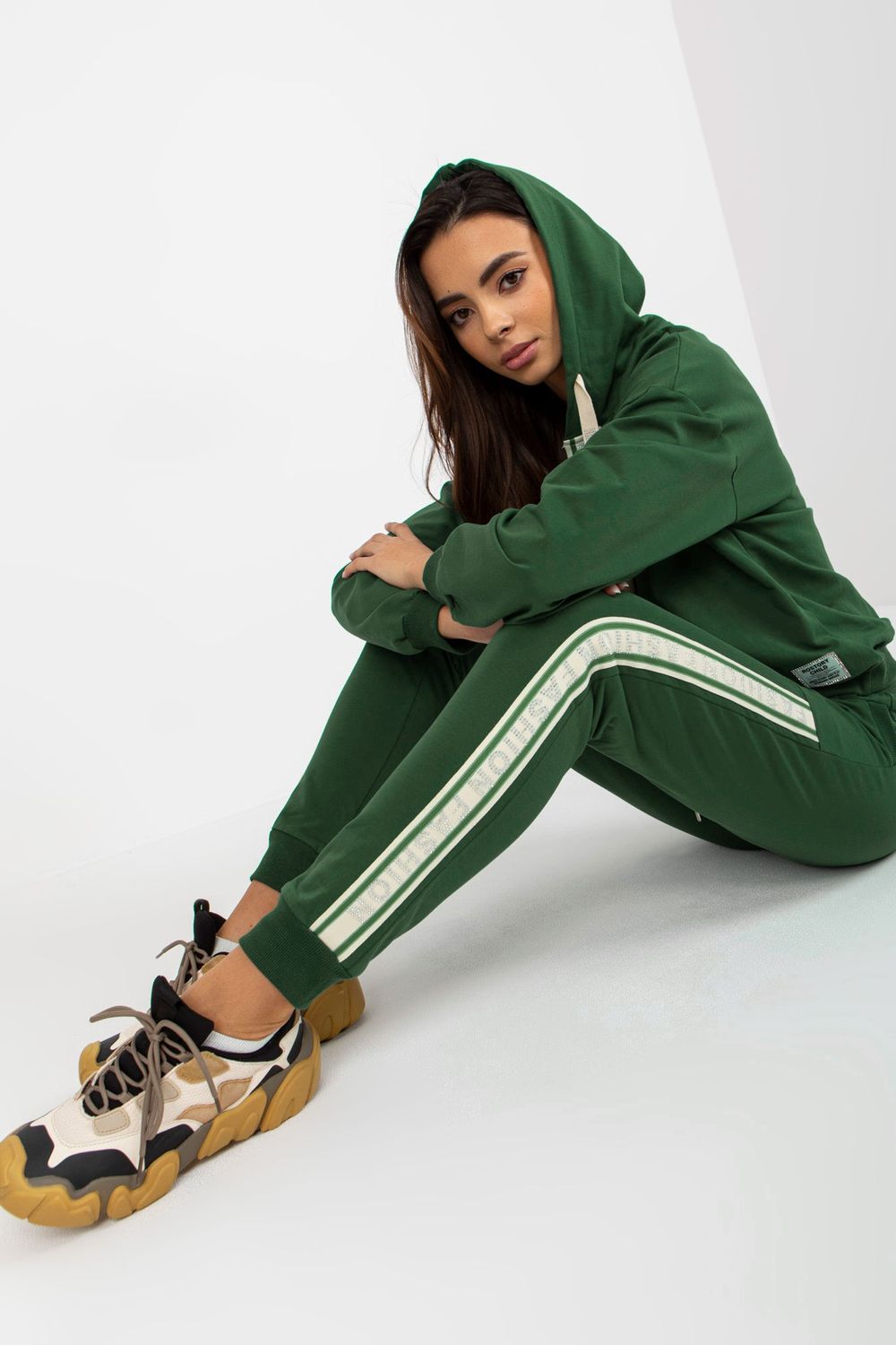 Set Model 172725 Relevance