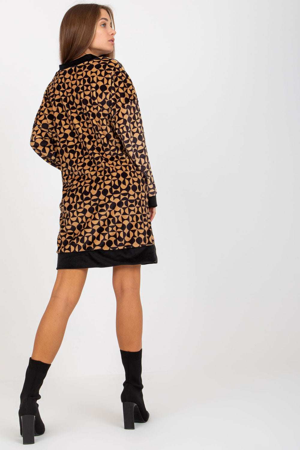 Alltagskleid model 173729 Rue Paris