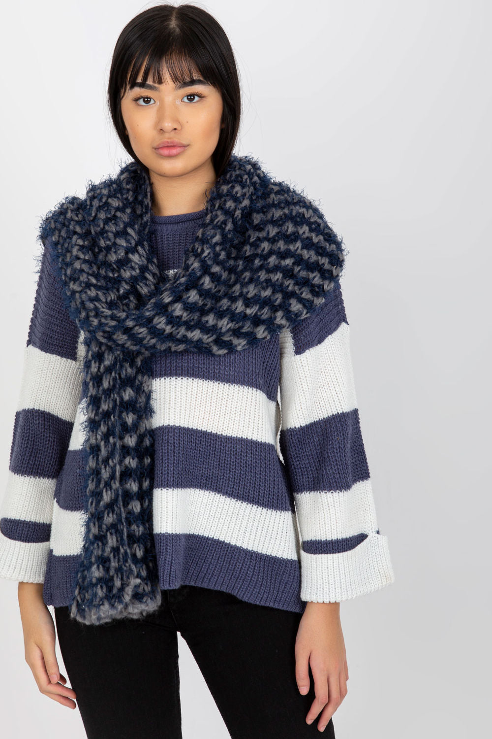 Scarf model 174876 AT