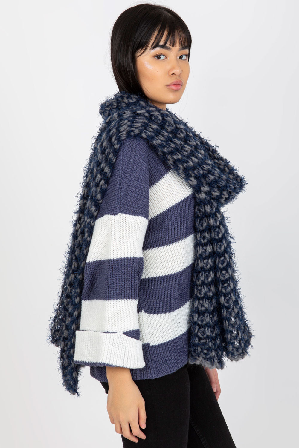 Scarf model 174876 AT