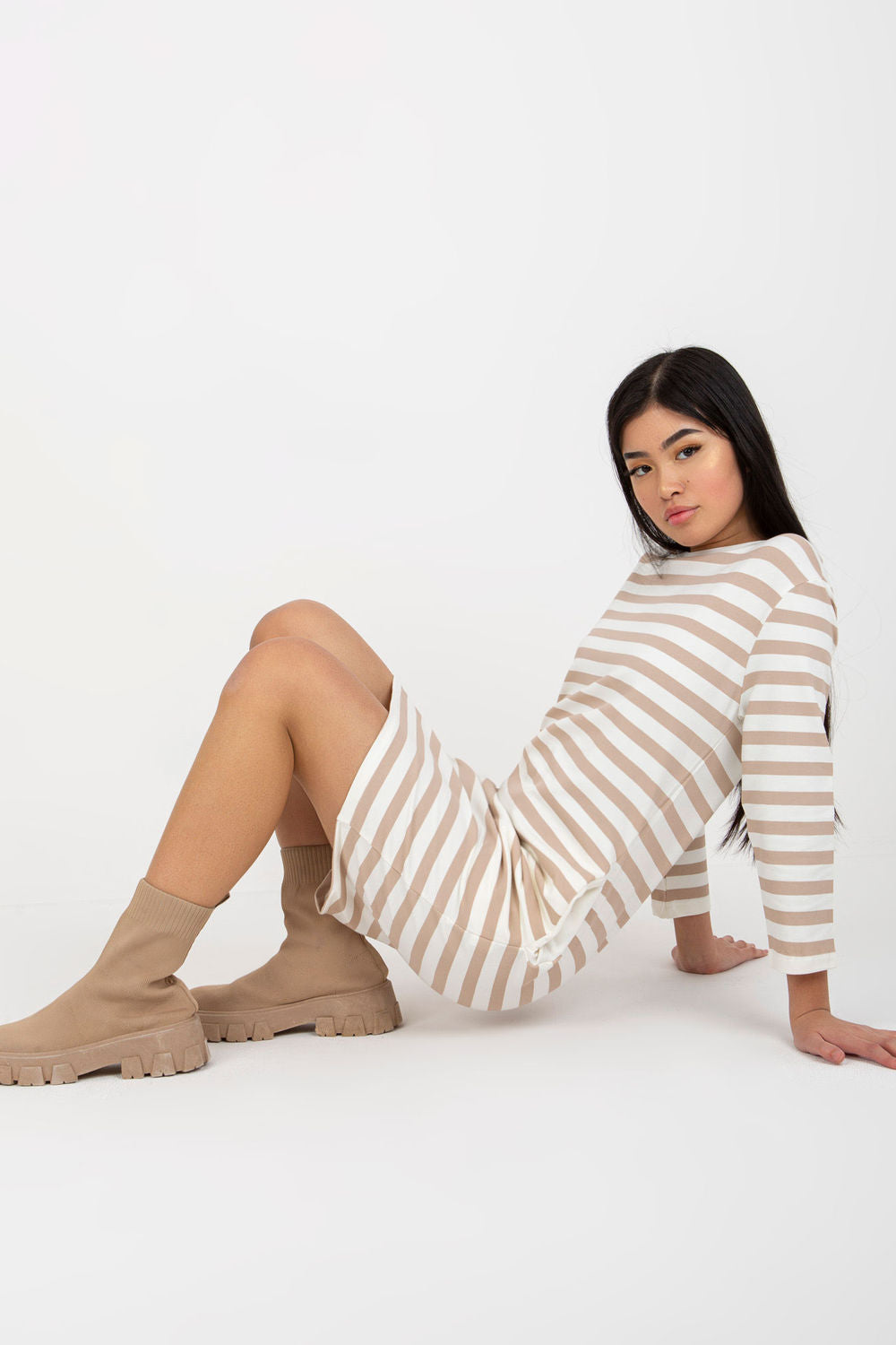 Alltagskleid model 175113 Rue Paris