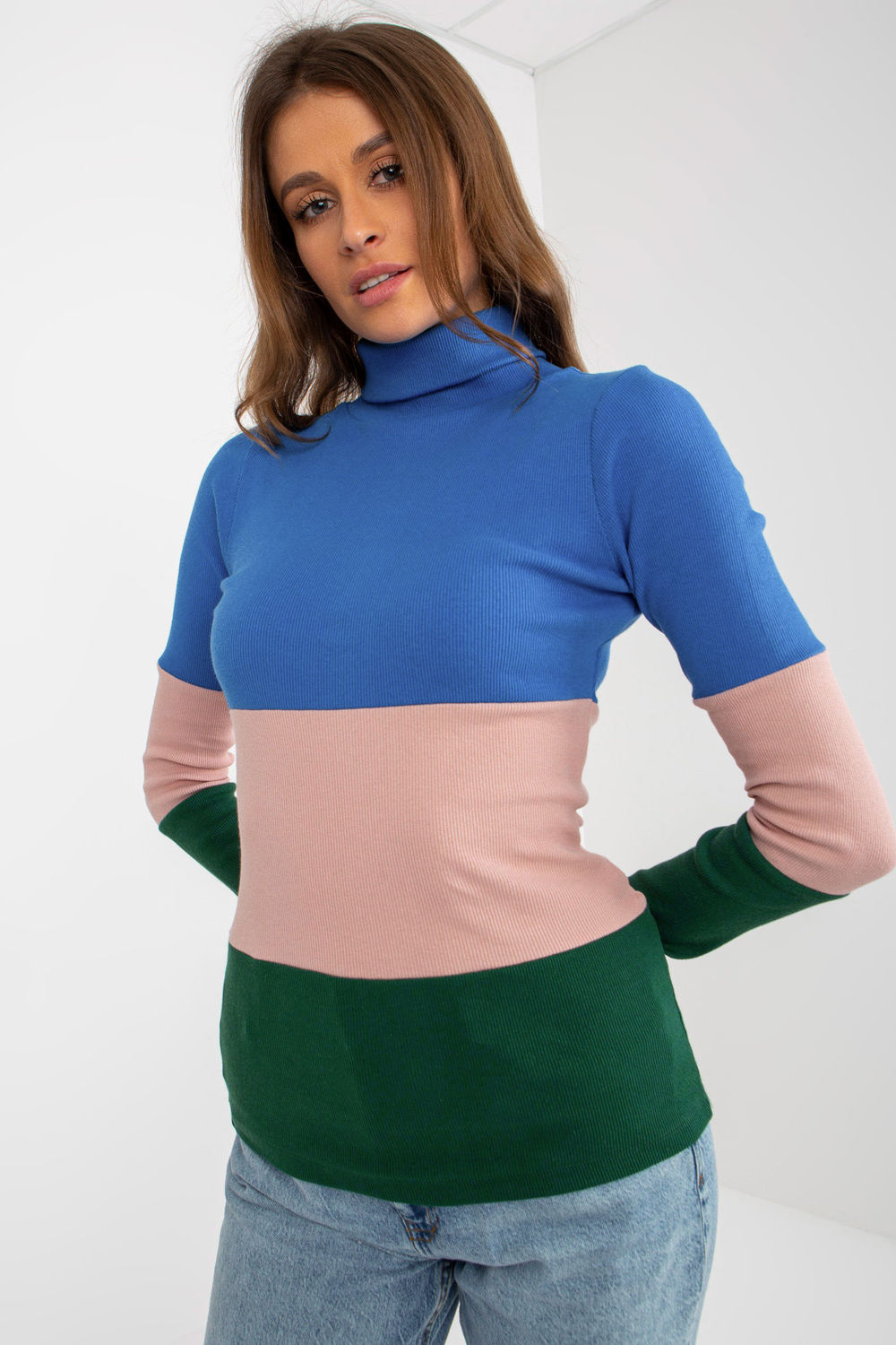 Turtle neck model 176350 Relevance