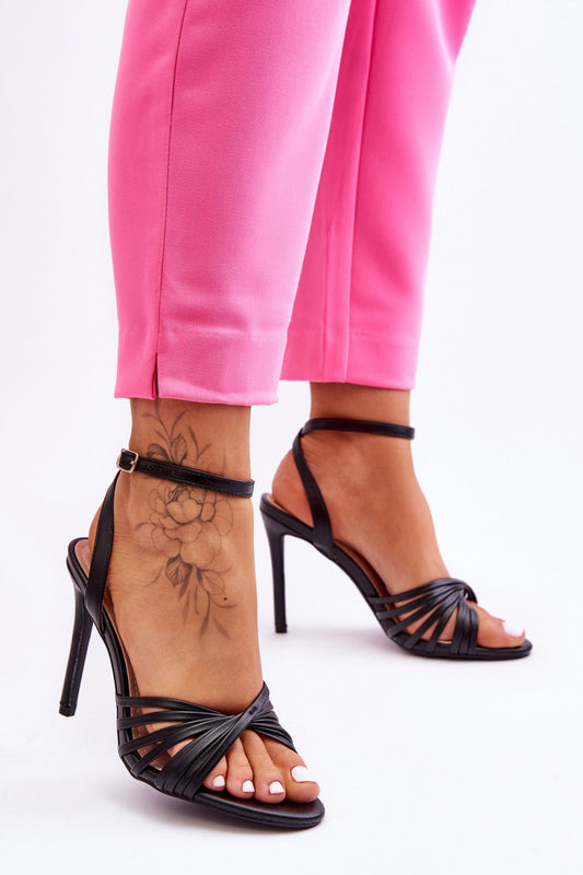 Heeled sandals model 181072 Step in style