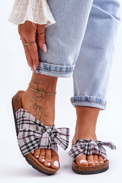 Slippers model 182392 Step in style