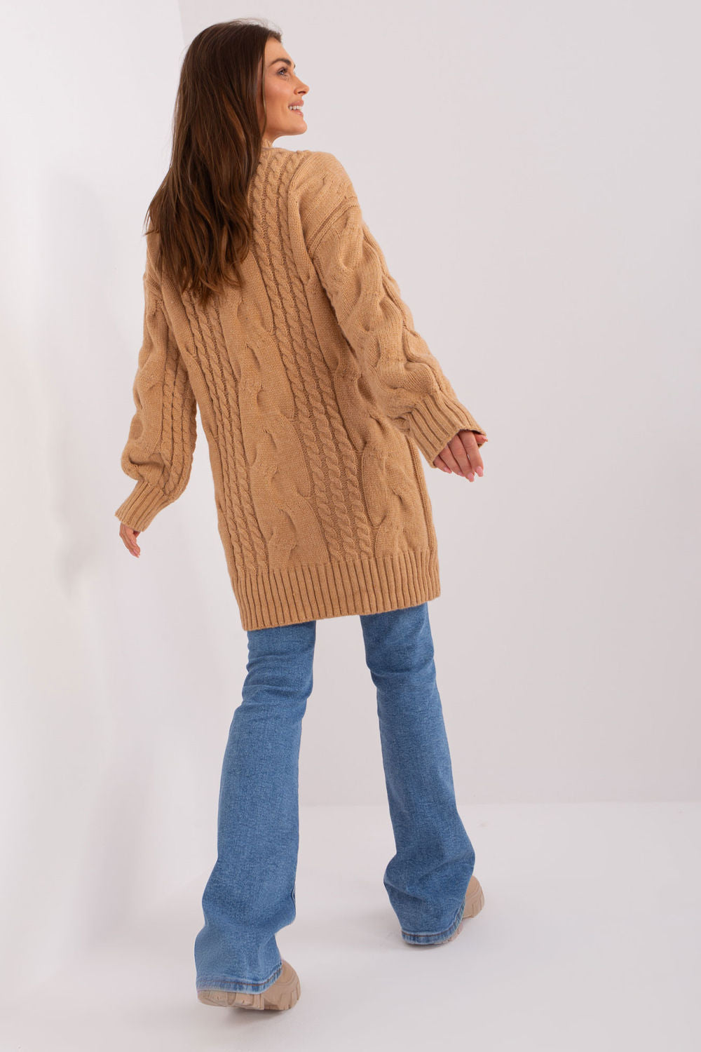 Long sweater model 185740 AT
