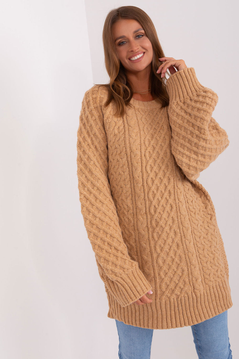 Long pullover model 185744 AT