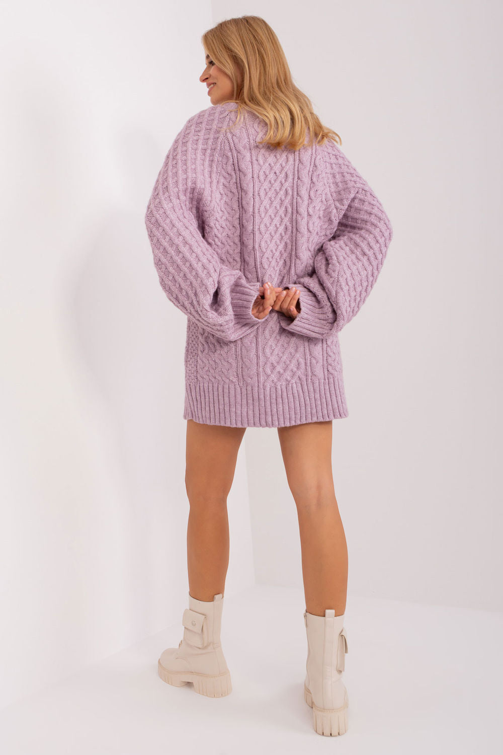 Long sweater model 185746 AT