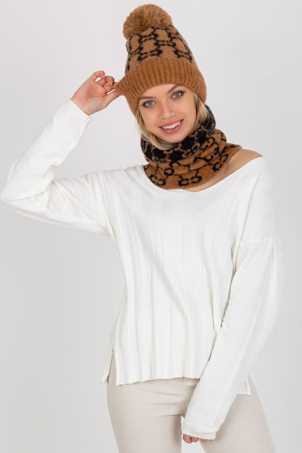 Beanie model 185913 AT